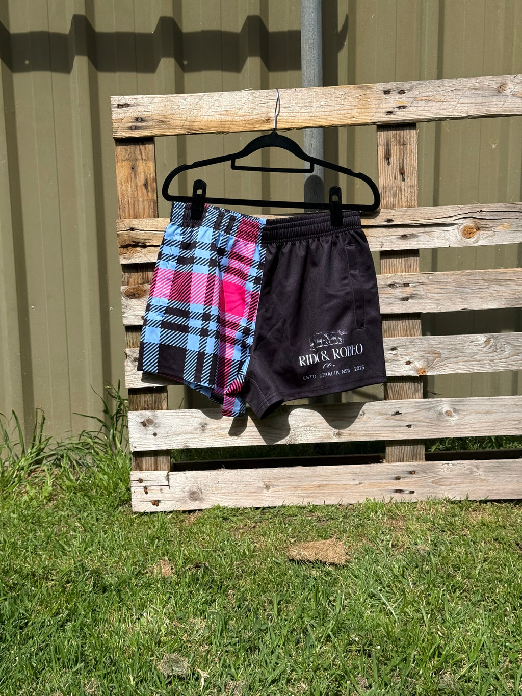 Footy Shorts/Zip Pockets - Plaid Pink & Blue