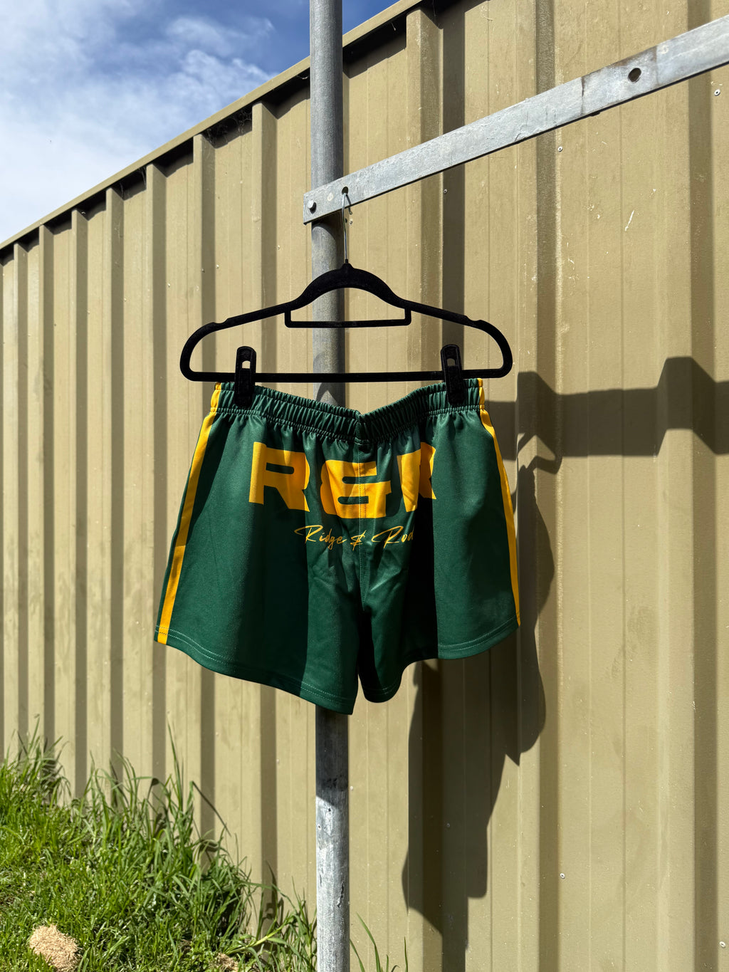 Footy Shorts/Zip Pockets - Signature Green & Yellow
