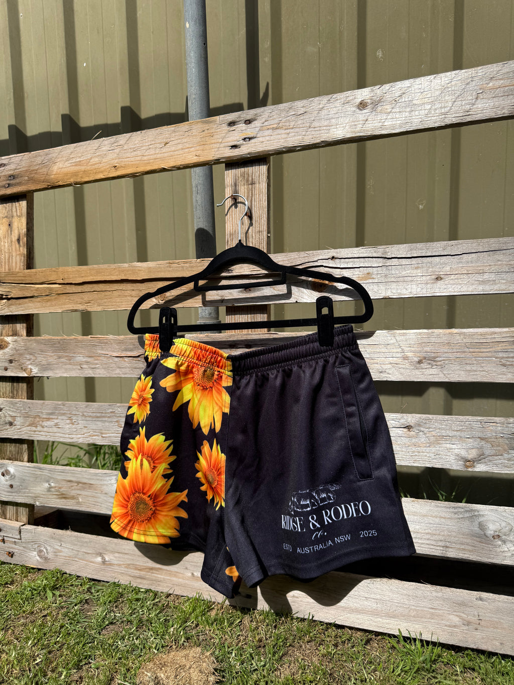 Footy Shorts/Zip Pockets - Sunflowers